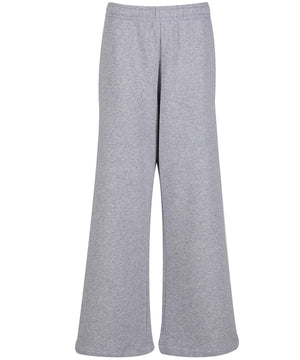 Women’s wide-leg sweatpants